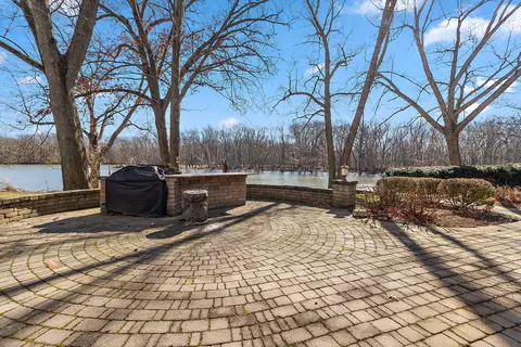 Exterior - 2888 E 3500s Rd, Kankakee, IL 60901 photo 7 of 15