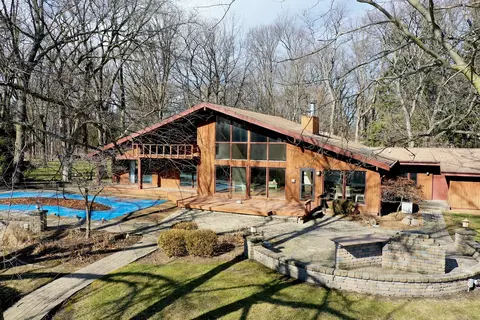 Exterior - 2888 E 3500s Rd, Kankakee, IL 60901 photo 10 of 15
