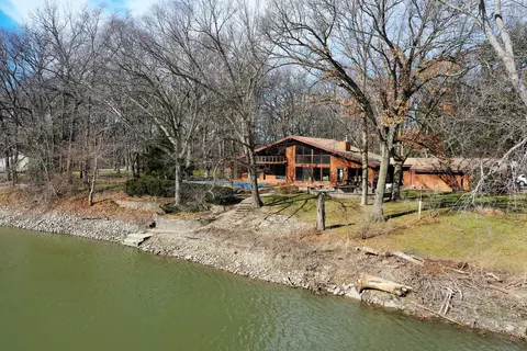 Exterior - 2888 E 3500s Rd, Kankakee, IL 60901 photo 11 of 15
