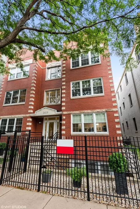 2619 N Ashland Ave #1S, Chicago, IL 60614