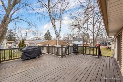 Exterior - 113 Springleaf Dr, Bolingbrook, IL 60440 photo 5 of 6