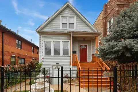 2106 N Whipple St, Chicago, IL 60647