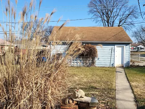 Exterior - 1245 N Ashbel Ave, Berkeley, IL 60163 photo 4 of 7