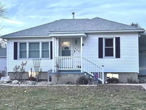 240 Water St, Weldon, IL 61882