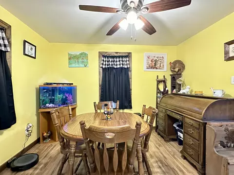 Dining - 240 Water St, Weldon, IL 61882 photo 1 of 1