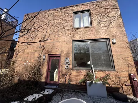 1637 N Vine St, Chicago, IL 60614