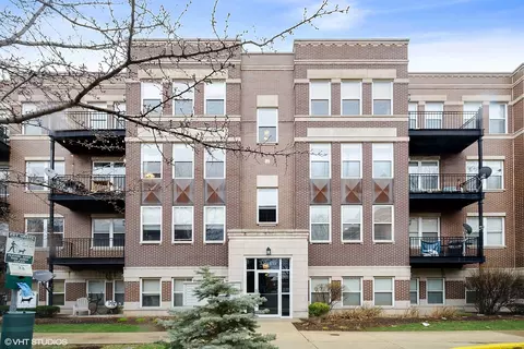 1245 N Orleans St #1003, Chicago, IL 60610