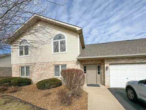2671 Jodee Dr #2671, Joliet, IL 60436