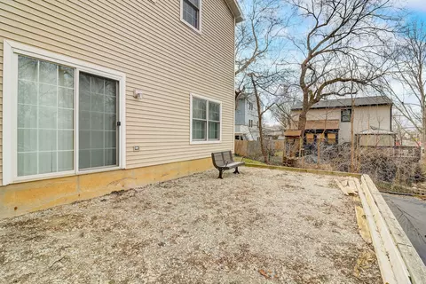 Exterior - 35756 N Ash St, Ingleside, IL 60041 photo 3 of 6