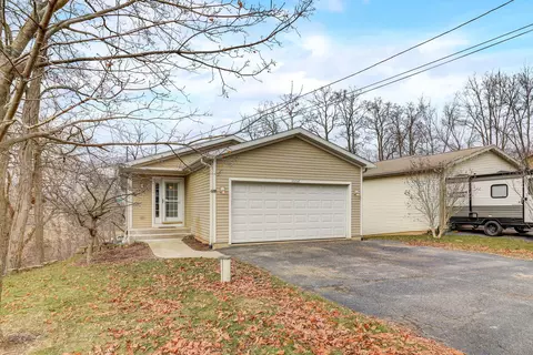 35756 N Ash St, Ingleside, IL 60041