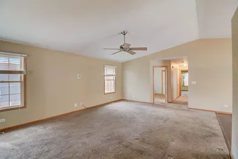 Living - 35756 N Ash St, Ingleside, IL 60041 photo 2 of 3