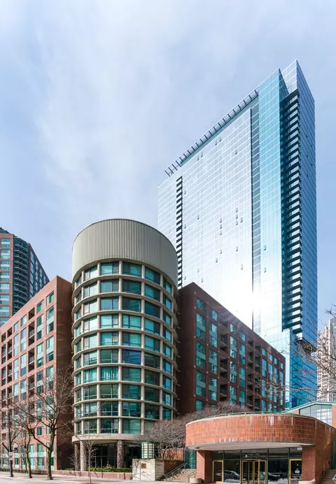 440 N Mcclurg Ct #912, Chicago, IL 60611