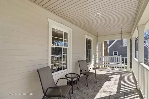 Exterior - 233 Forest Ave, Itasca, IL 60143 photo 2 of 2