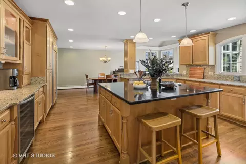 Kitchen - 233 Forest Ave, Itasca, IL 60143 photo 2 of 2