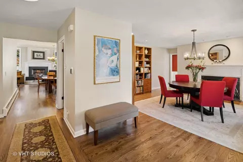 Dining - 233 Forest Ave, Itasca, IL 60143 photo 3 of 3