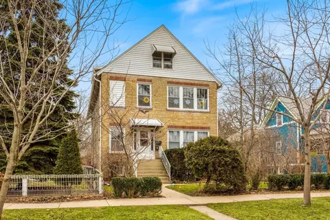 1023 Florence Ave, Evanston, IL 60202