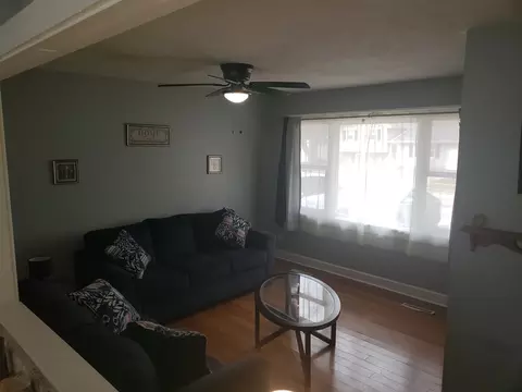 106 Greenleaf Dr, Bloomington, IL 61704 photo 7