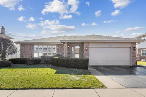 8107 Deland Ct, Tinley Park, IL 60477