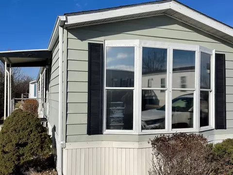 27 W370 Geneva Rd #91, West Chicago, IL 60185
