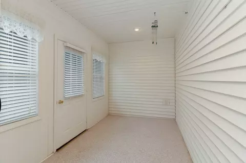 15 Grape Vine Ln, Bloomington, IL 61704 photo 15