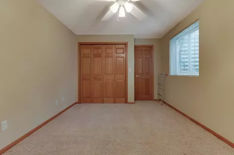 15 Grape Vine Ln, Bloomington, IL 61704 photo 29