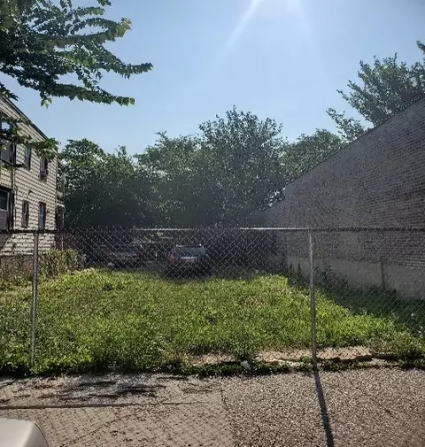 5543 S Damen Ave, Chicago, IL 60636