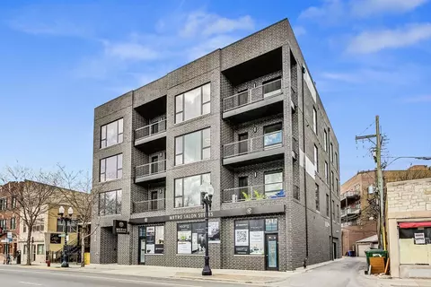 2024 W Irving Park Rd #304, Chicago, IL 60618