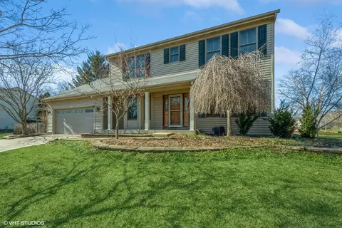 1500 Lilac Dr, Crystal Lake, IL 60014