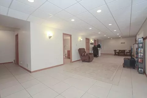 Living - 1909 Blue Heron Cir, Bartlett, IL 60103 photo 10 of 10