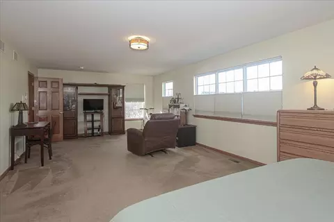 Living - 1909 Blue Heron Cir, Bartlett, IL 60103 photo 8 of 10