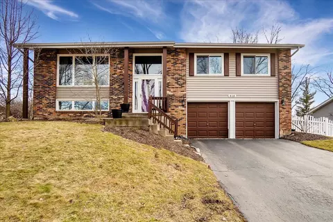 Exterior - 415 Devon Ln, Bolingbrook, IL 60440 photo 2 of 9