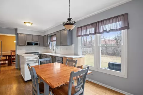 Dining - 772 Bayberry Dr, Bartlett, IL 60103 photo 2 of 2
