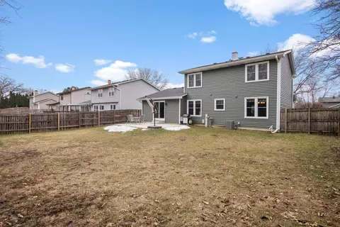 Exterior - 772 Bayberry Dr, Bartlett, IL 60103 photo 7 of 8