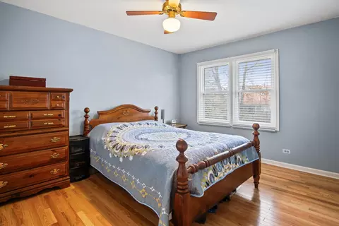 Bedroom - 772 Bayberry Dr, Bartlett, IL 60103 photo 2 of 6