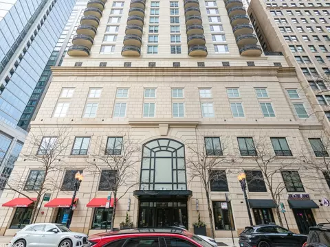 10 E Delaware Pl #25A, Chicago, IL 60611