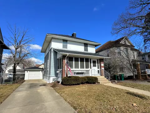 214 W Washington St, Streator, IL 61364