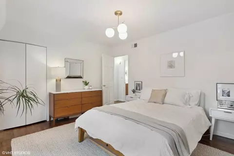 Bedroom - Undisclosed, Chicago, IL 60657 photo 1 of 4