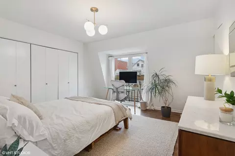 Bedroom - Undisclosed, Chicago, IL 60657 photo 2 of 4