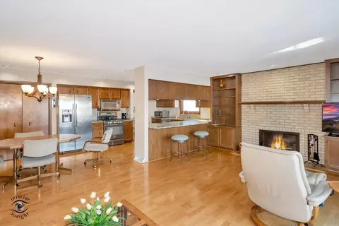 Living - 13558 185th St, Mokena, IL 60448 photo 1 of 5