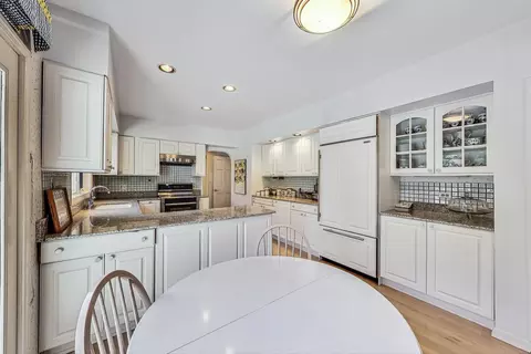 Kitchen - 6550 Manor Dr, Burr Ridge, IL 60527 photo 3 of 3