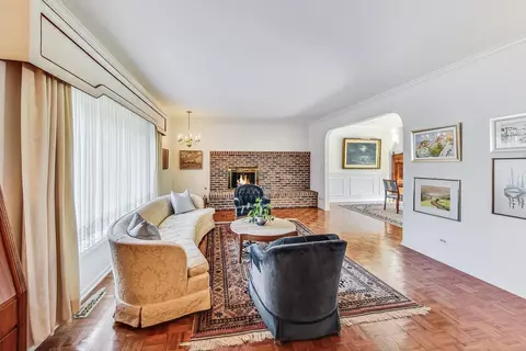 Living - 6550 Manor Dr, Burr Ridge, IL 60527 photo 1 of 5