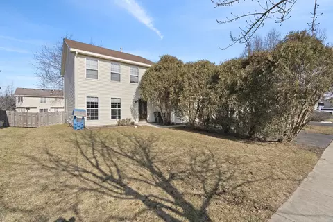 1254 E Fox Chase Dr, Round Lake Beach, IL 60073