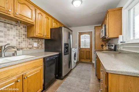 Other - 256 Cindy Ln, Wheeling, IL 60090 photo 1 of 2