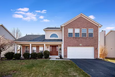 2619 Barrington Dr, Aurora, IL 60503