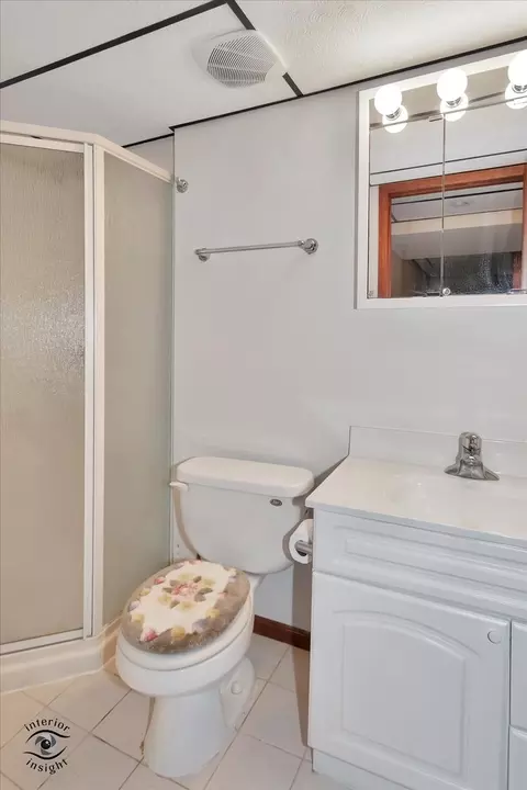 Bath - 26423 S Winfield Rd, Monee, IL 60449 photo 6 of 6