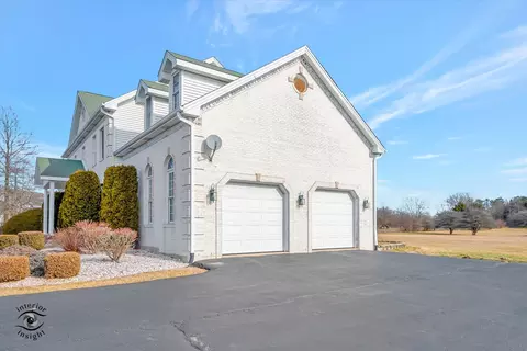Exterior - 26423 S Winfield Rd, Monee, IL 60449 photo 4 of 7