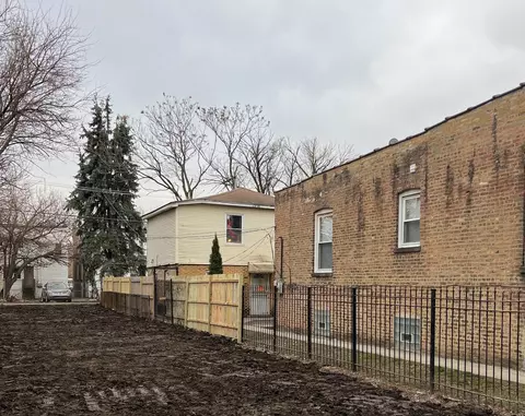 4845 W Polk St, Chicago, IL 60644