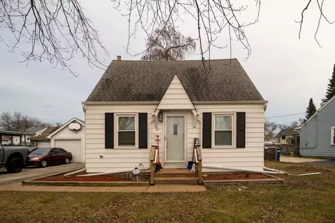 97 Edwards Ave, Northlake, IL 60164
