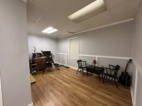 4252 Joliet Ave #1C, Lyons, IL 60534 photo 8