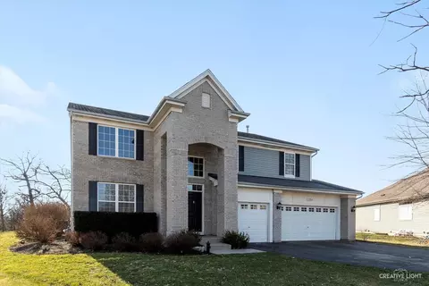 1294 Waterfront Ln, Pingree Grove, IL 60140